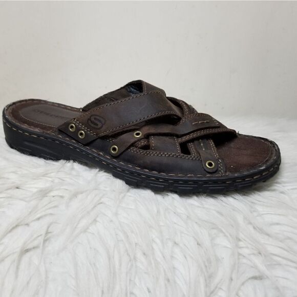 Sketchers sandals beach vacation - Picture 1 of 5